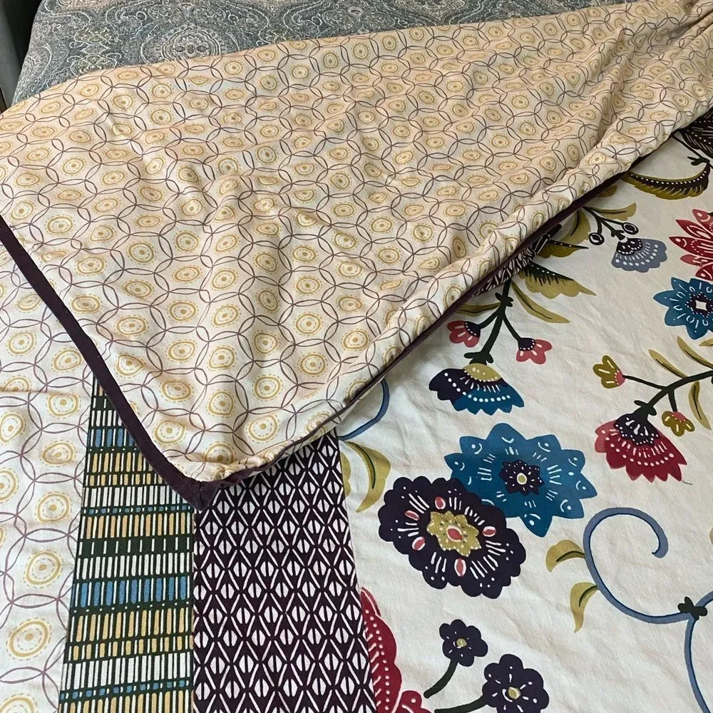 Angelica Floral Duvet Cover in Cream, Red, Blue & Green Twin